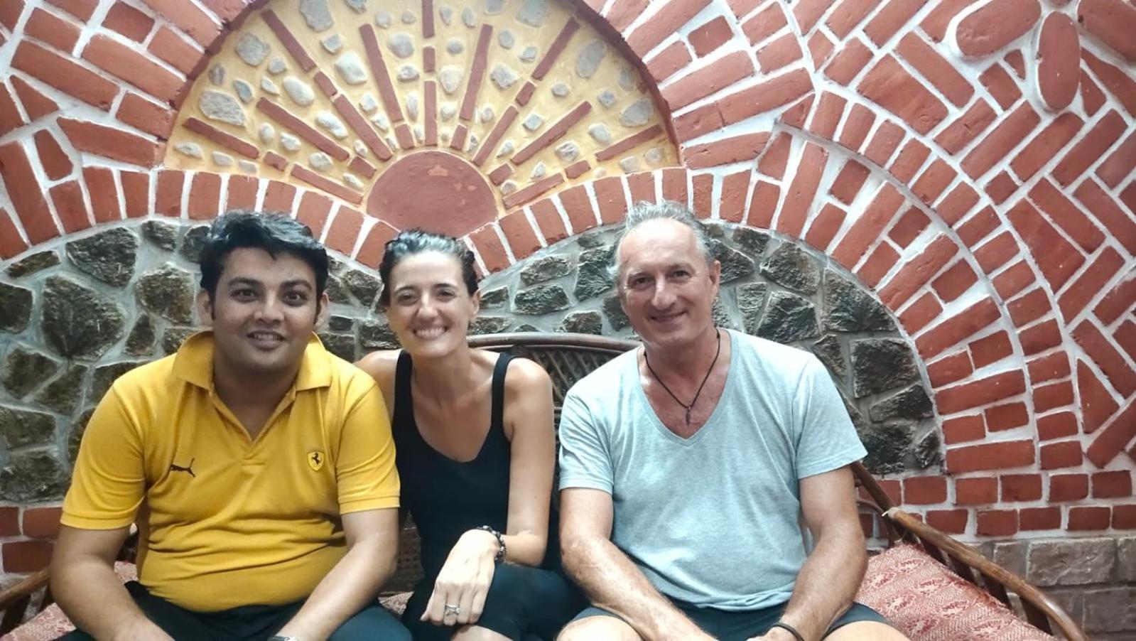 Khajuraho Glory Homestay 外观 照片