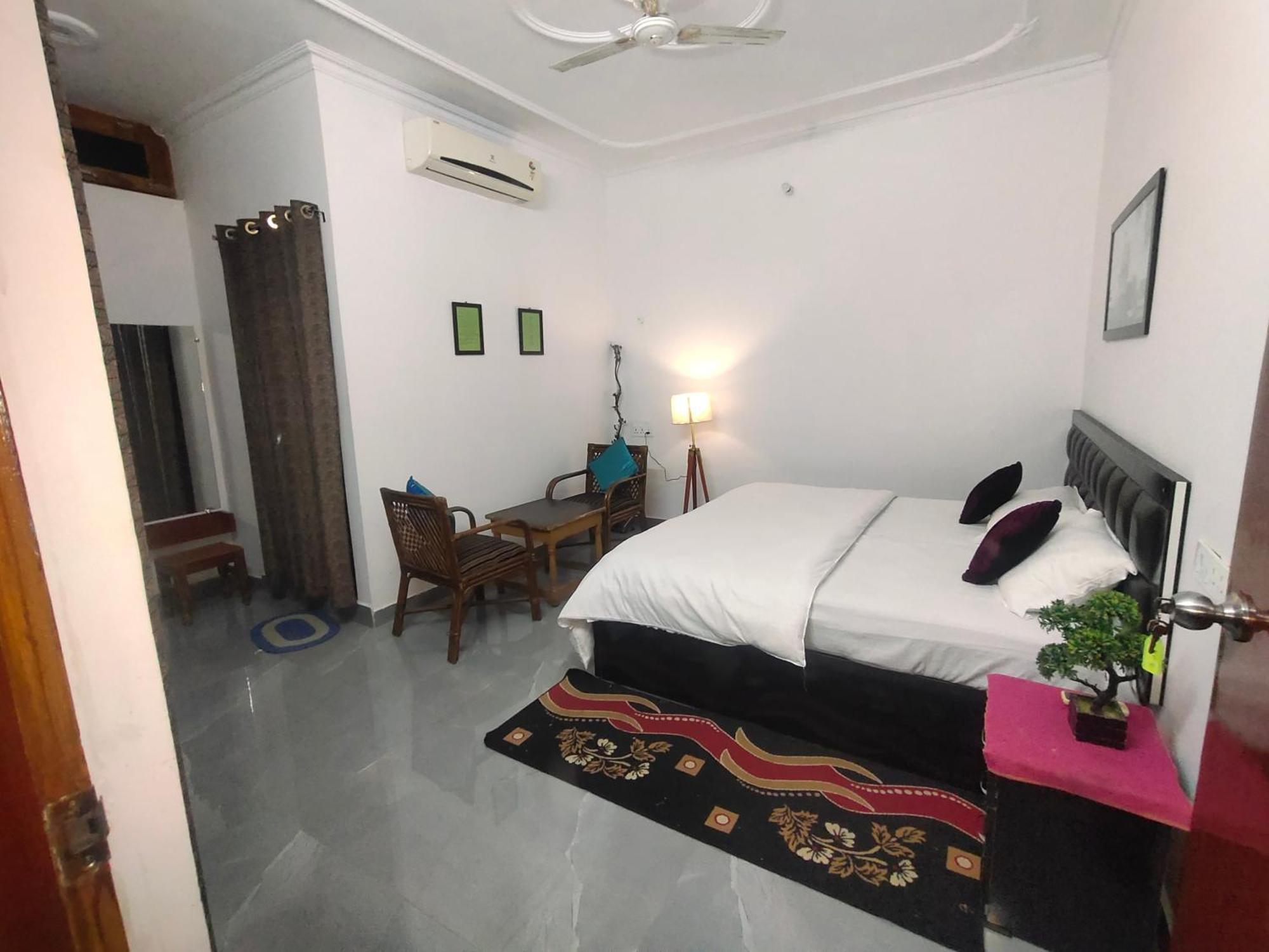 Khajuraho Glory Homestay 外观 照片