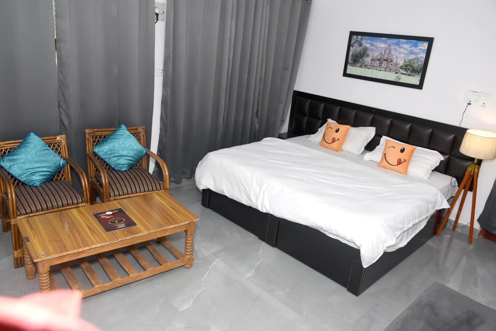 Khajuraho Glory Homestay 外观 照片