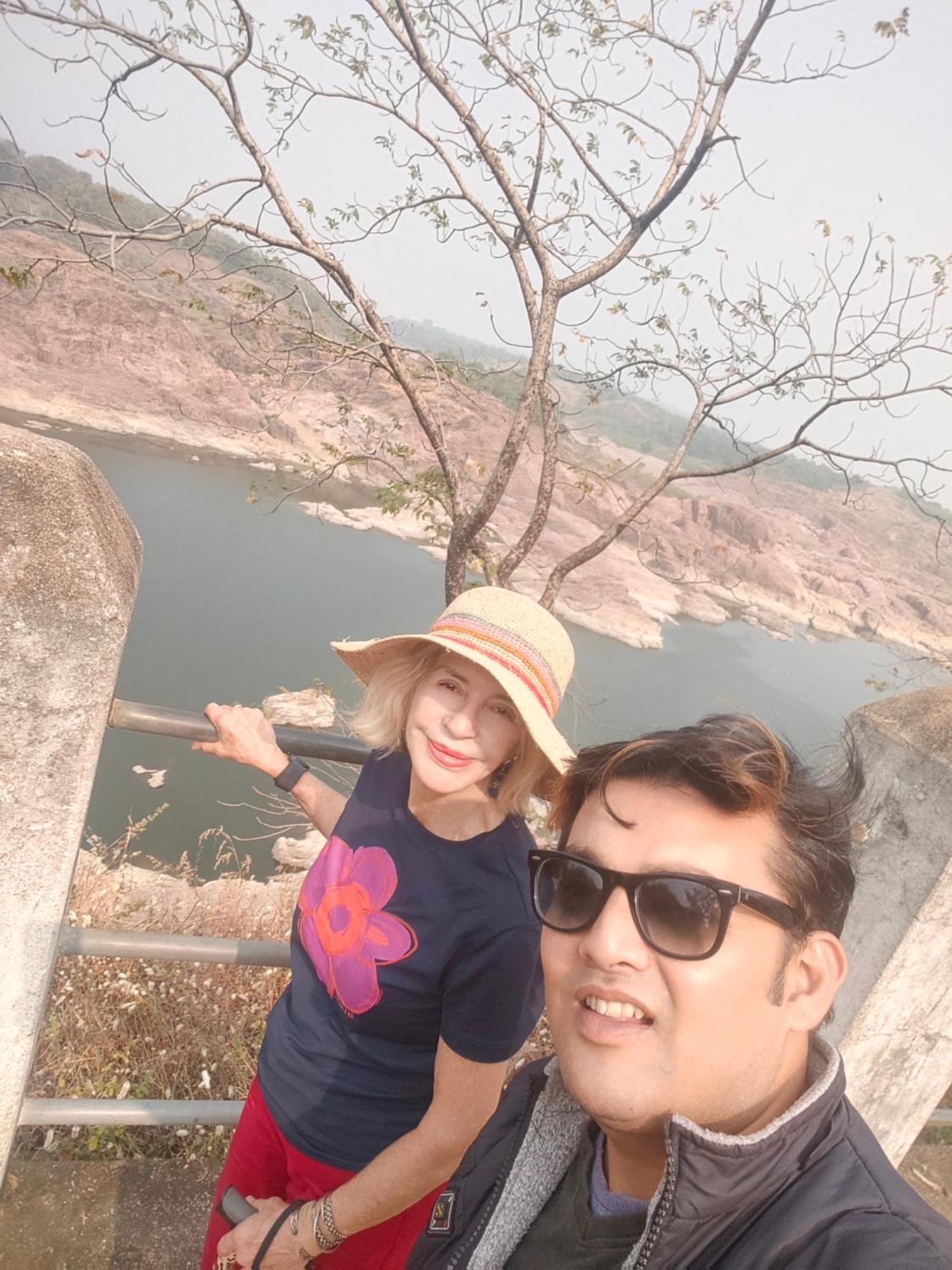 Khajuraho Glory Homestay 外观 照片