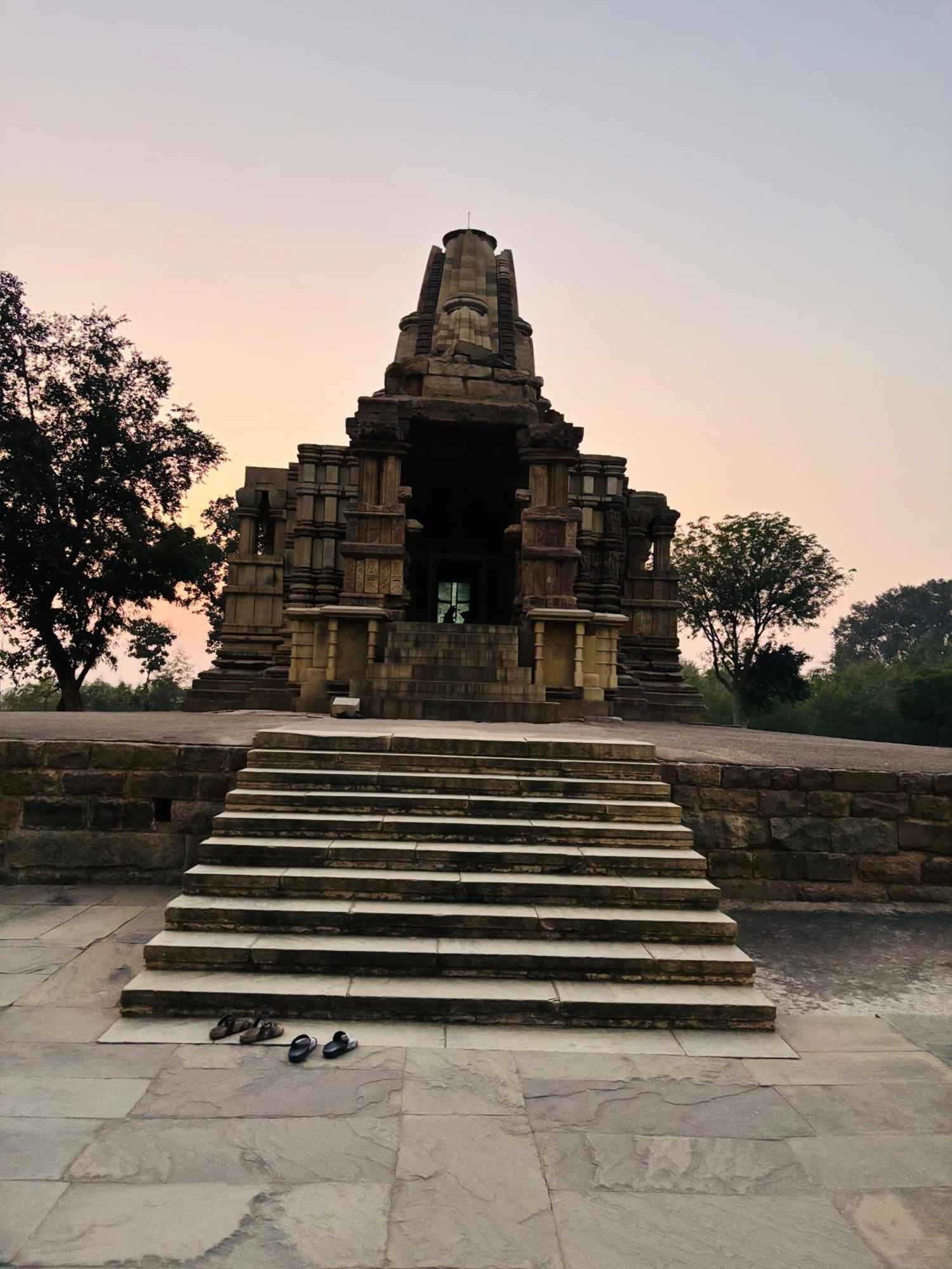 Khajuraho Glory Homestay 外观 照片