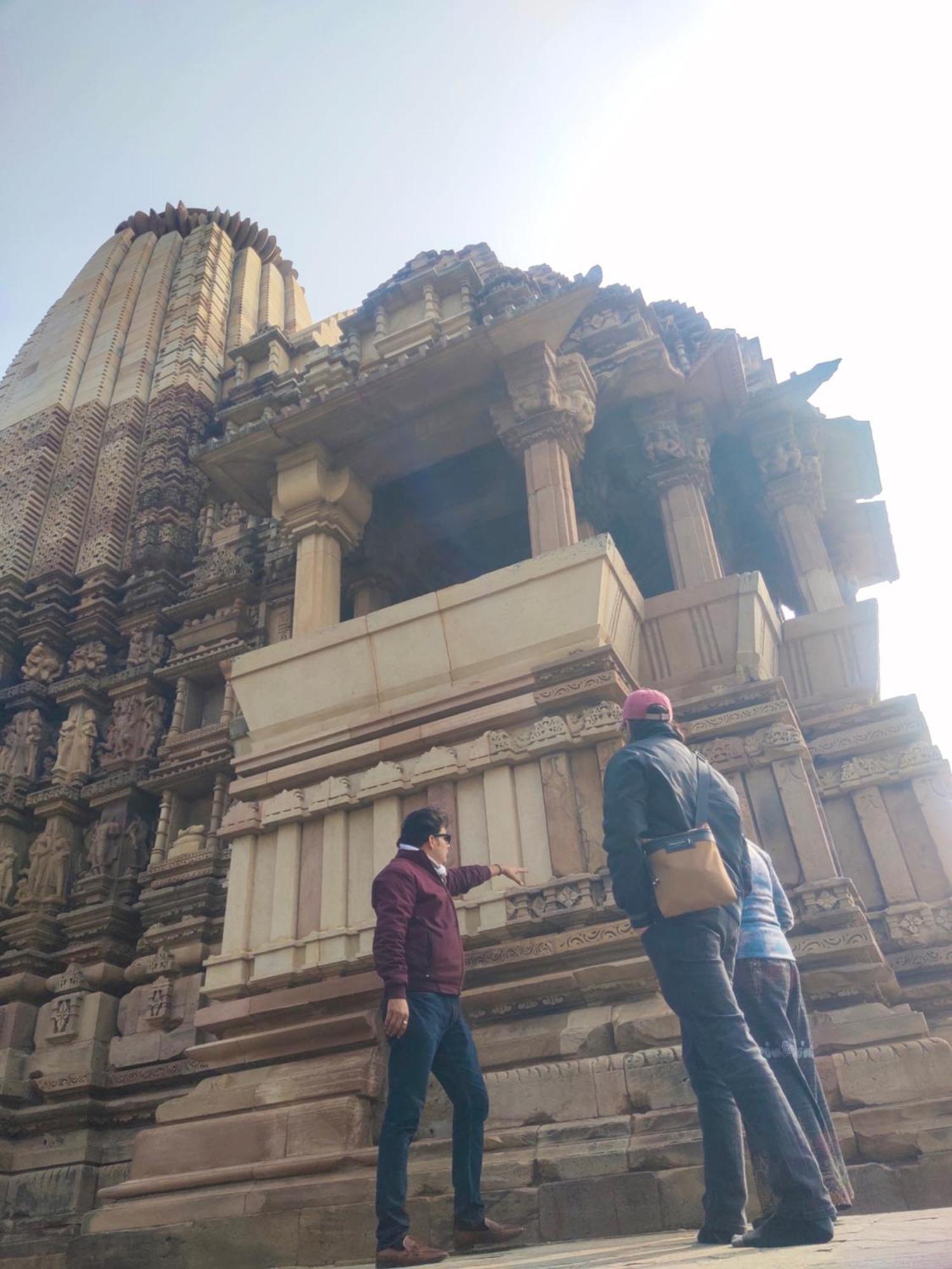 Khajuraho Glory Homestay 外观 照片
